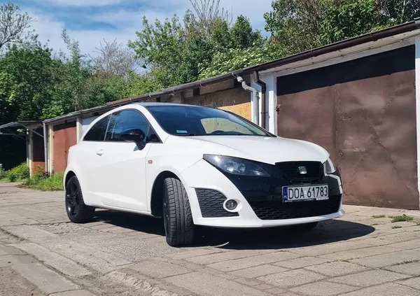 seat oława Seat Ibiza cena 24000 przebieg: 256000, rok produkcji 2010 z Oława